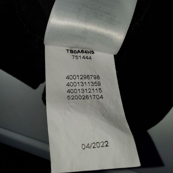 Timberland Long Sleeve Chest Stack Logo Tee Shirt Arm Spell out Black Medium - Picture 11 of 11